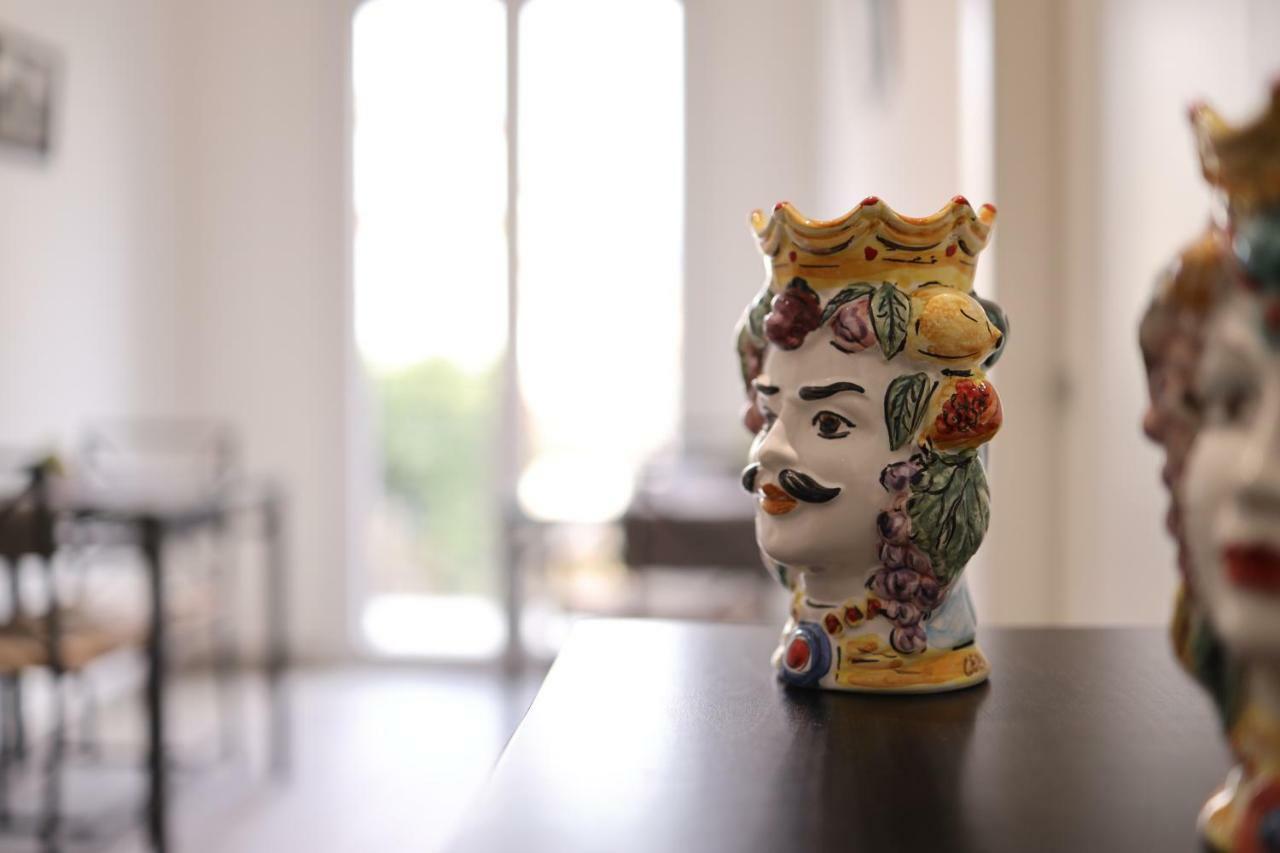 Cavour37 Rooms Palermo Ngoại thất bức ảnh