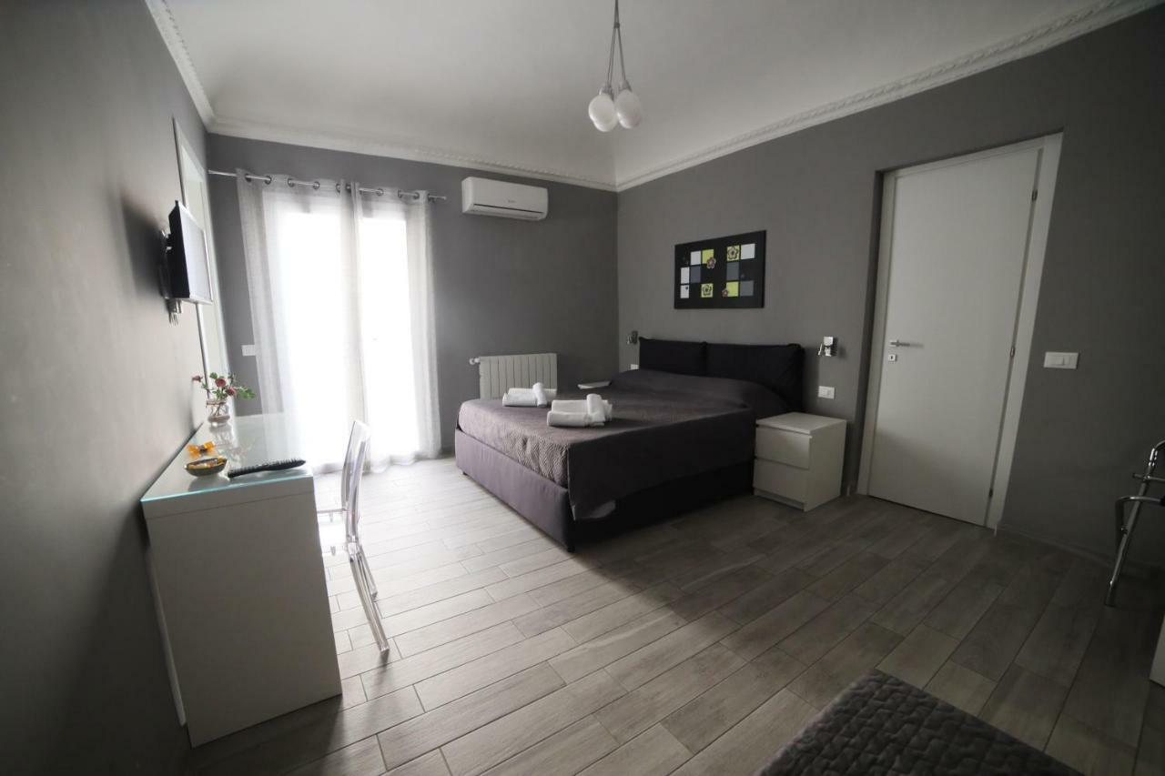 Cavour37 Rooms Palermo Ngoại thất bức ảnh